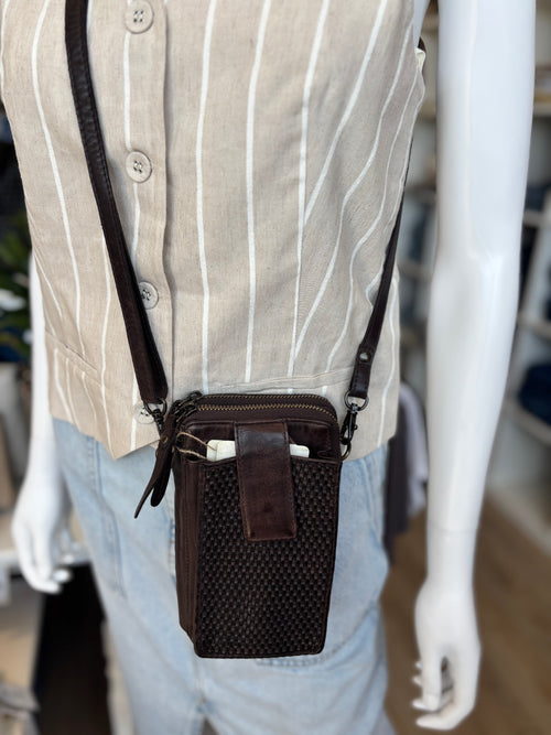 ELLA CROSSBODY CHOCO