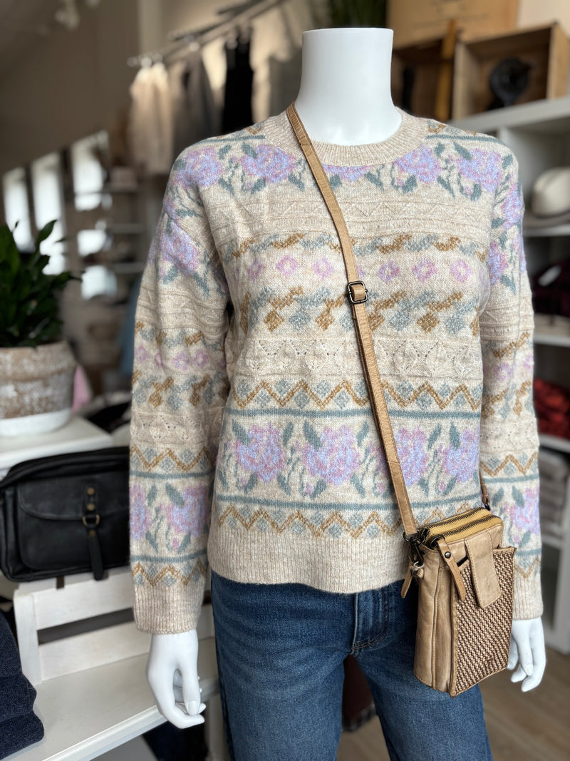 HERA LONG SLEEVE SWEATER