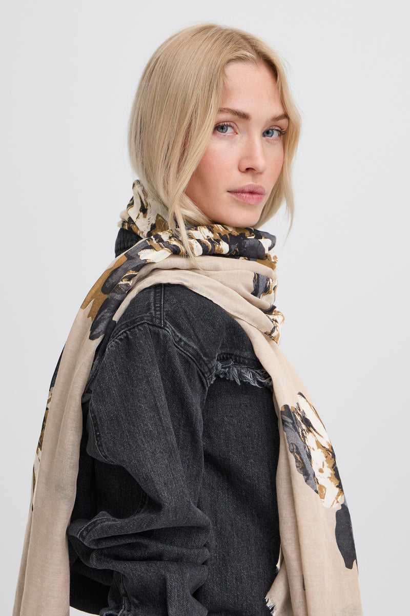 WALLAM SCARF
