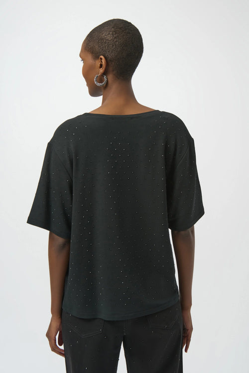 SCOOP NECK TSHIRT W RINESTONES