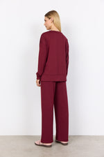 BANU SIDE SLIT PULLOVER DARK RED