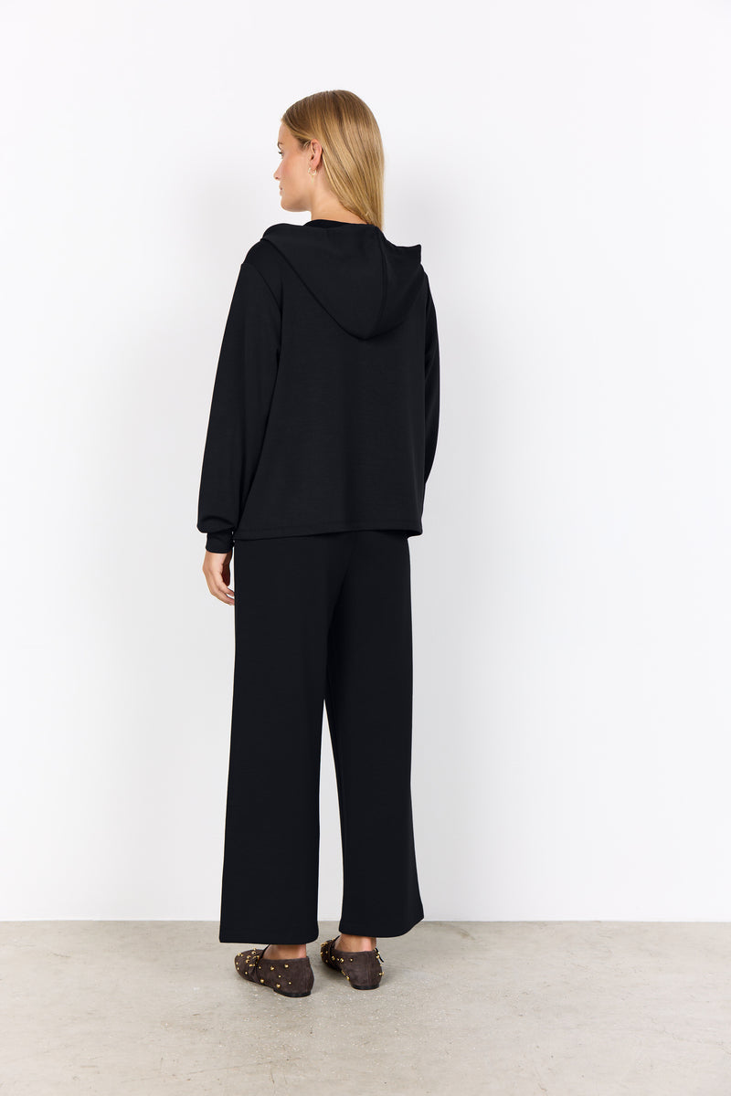 BANU HOODED PULLOVER BLACK