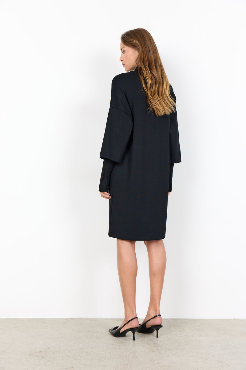 BANU KNIT DRESS