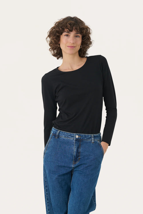 NEMAJAS LONG SLEEVE BASIC BLACK