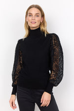 DOLLIE LACE BLOUSE