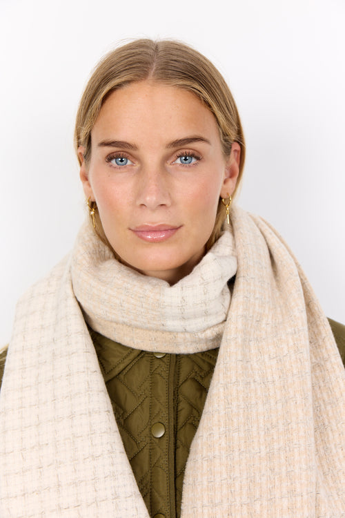 VIHEMA SCARF