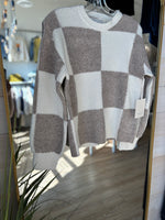 COLOR BLOCK BEIGE WHITE SWEATER