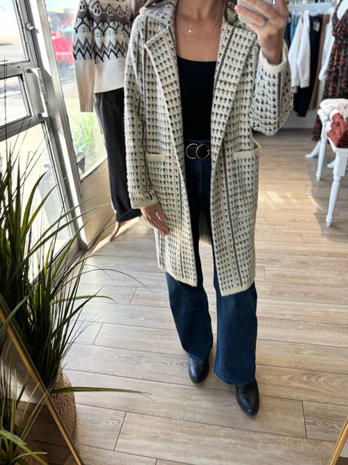 HOUNDSTOOTH COATIGAN