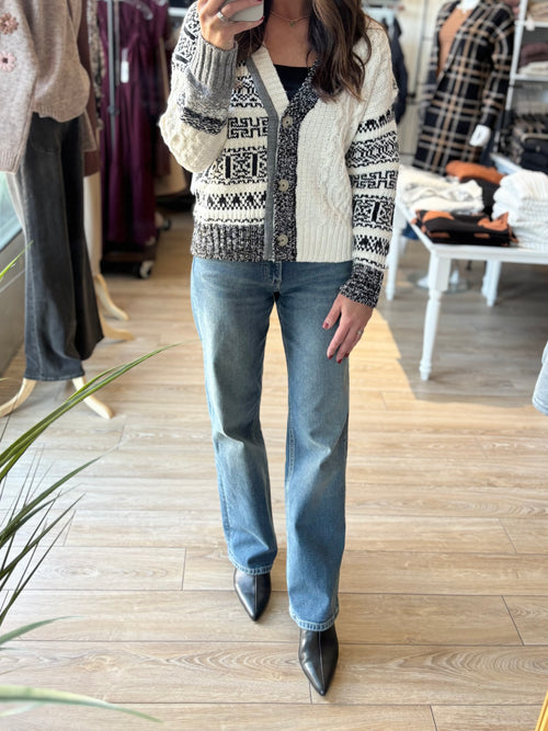 BUTTON FRONT MULTI STITCH CARDIGAN