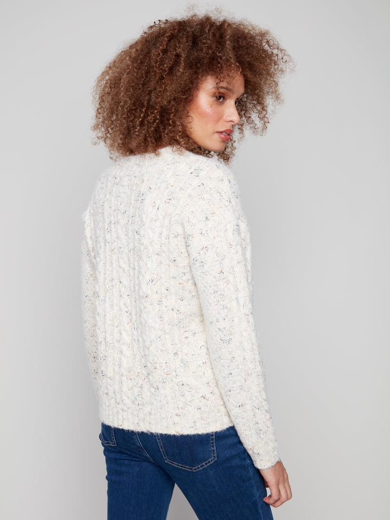 NOTCH NECK  FLEX YARN SWEATER