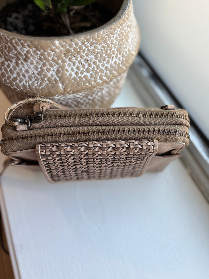 LUSSO CELL PHONE BAG TAUPE
