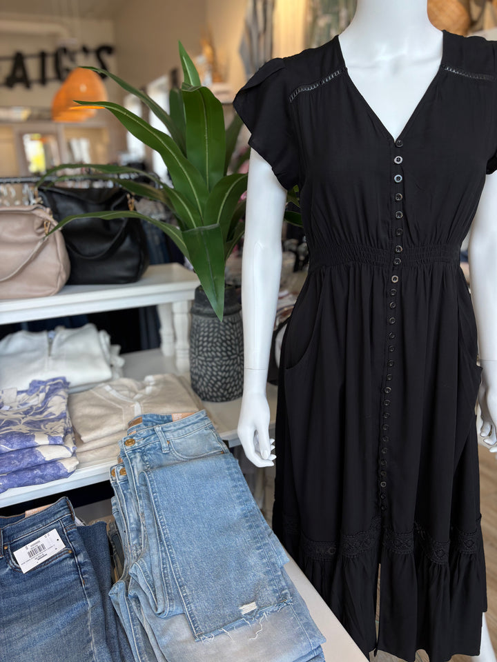 PAPILLON – Craig's Boutique