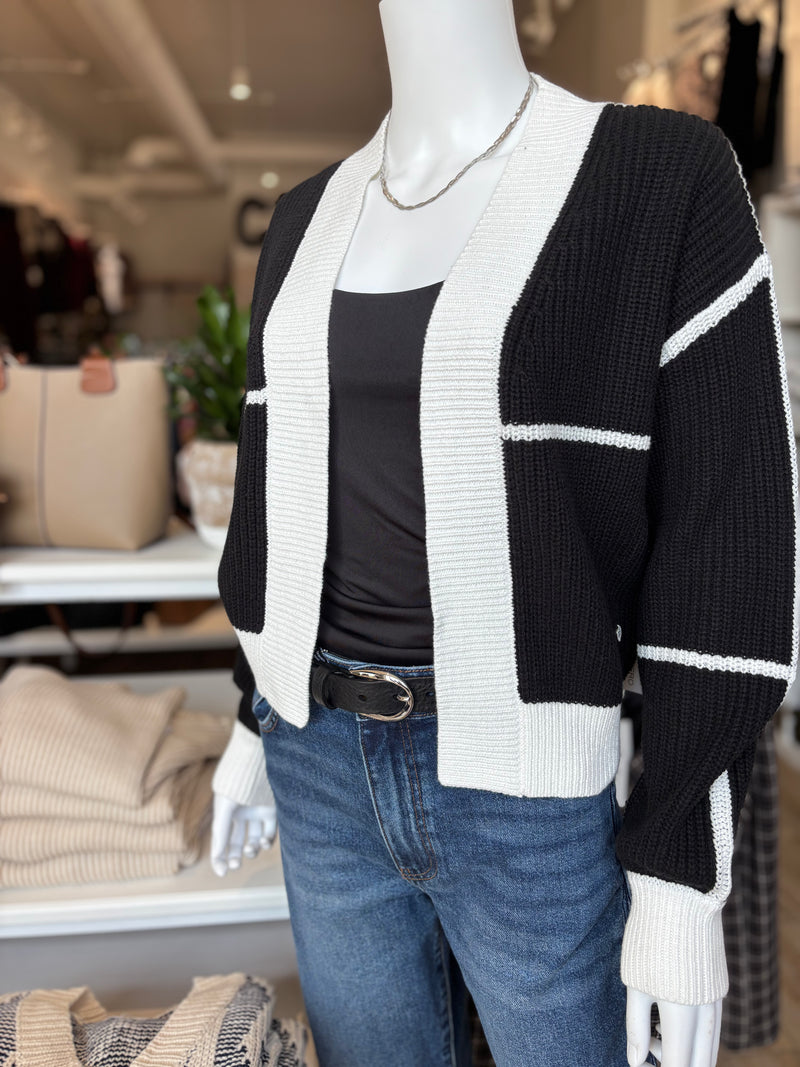 BLACK WHITE COLORBLOCK CARDIGAN