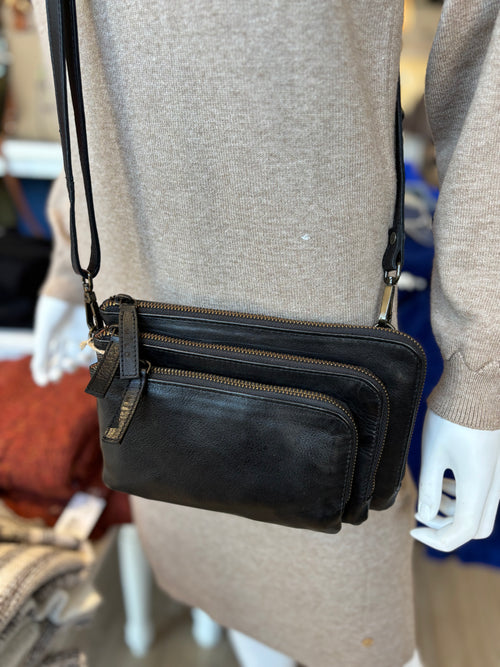 ARINA CROSSBODY BLACK
