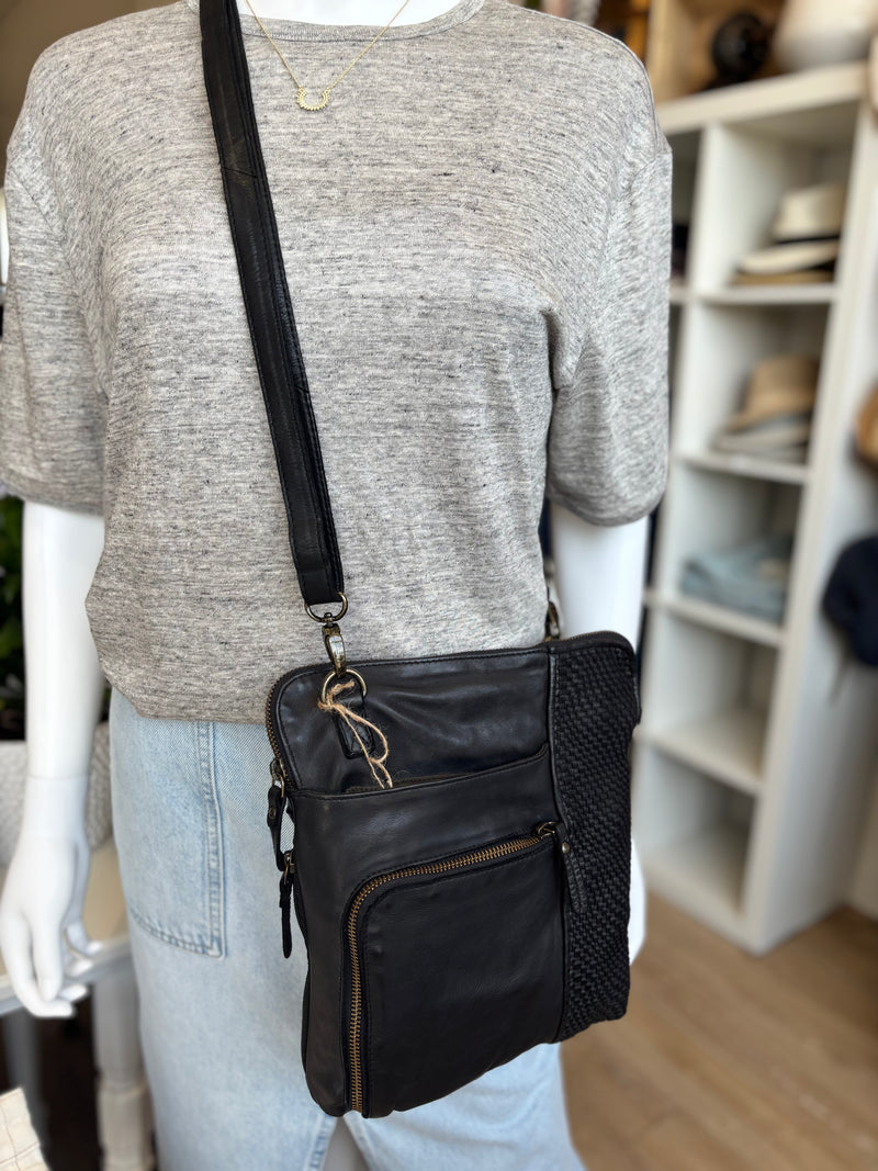 DUNEDIN HANDBAG BLACK