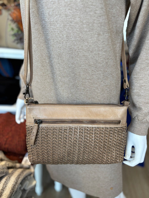 AMERY CROSSBODY TAUPE