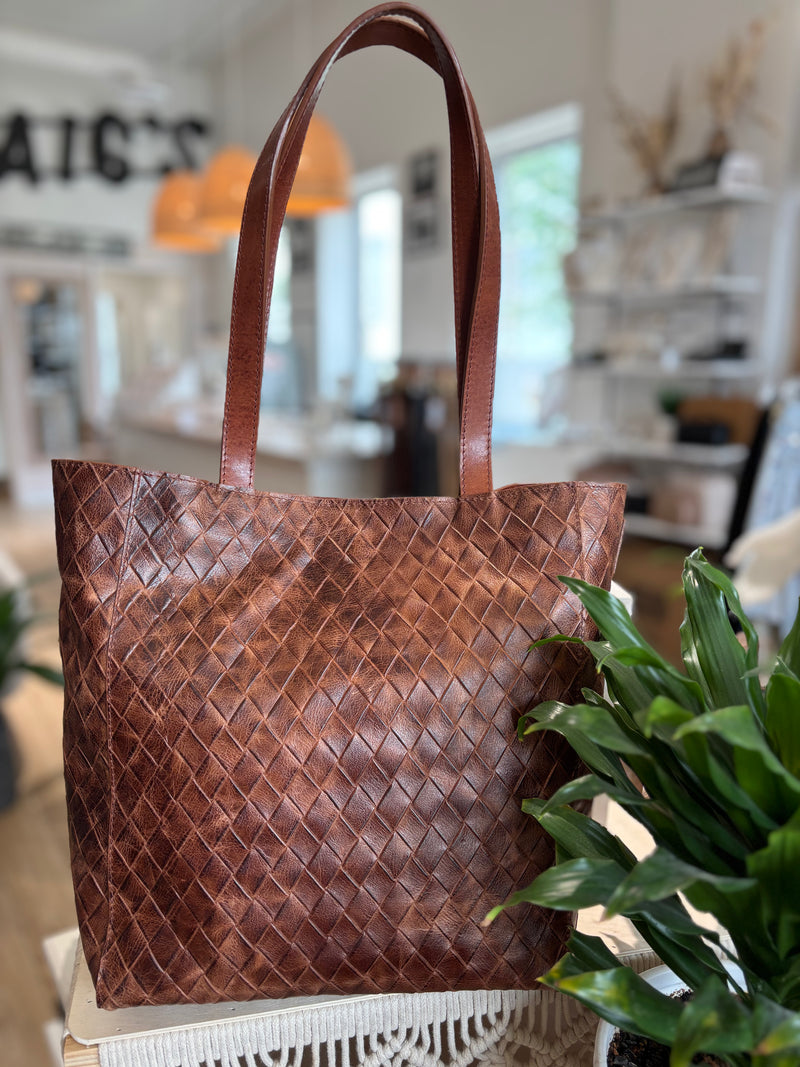 NAIA HANDBAG BROWN WEAVE