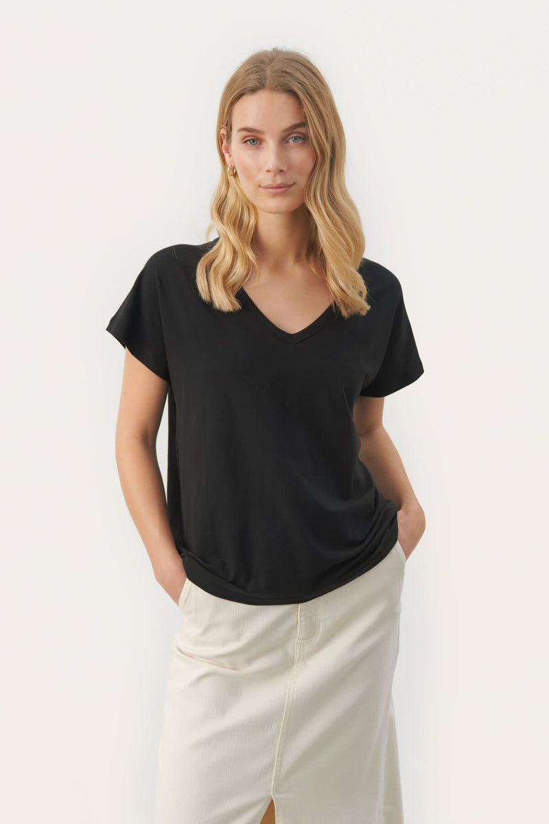 EVEYNE TSHIRT BLACK