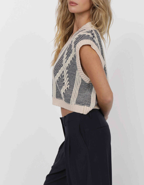 MACY KNIT VEST