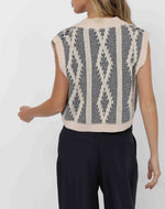 MACY KNIT VEST