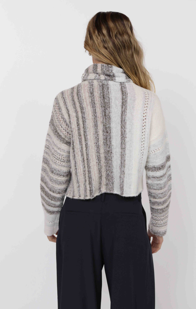 GIBSON TURTLE NECK SWEATER