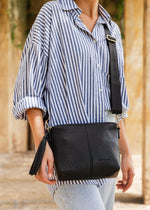 KASEY TEXTURIZED CROSSBODY BLACK