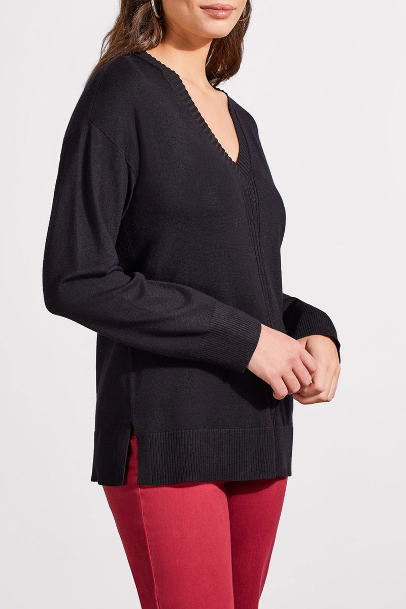 V NECK CABLE SWEATER BLACK