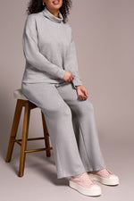 FUNNEL NECK TOP LT GREY