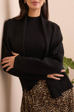 SHORT COATIGAN BLACK