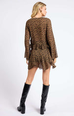 LEOPARD CHIFFON RUFFLE TOP