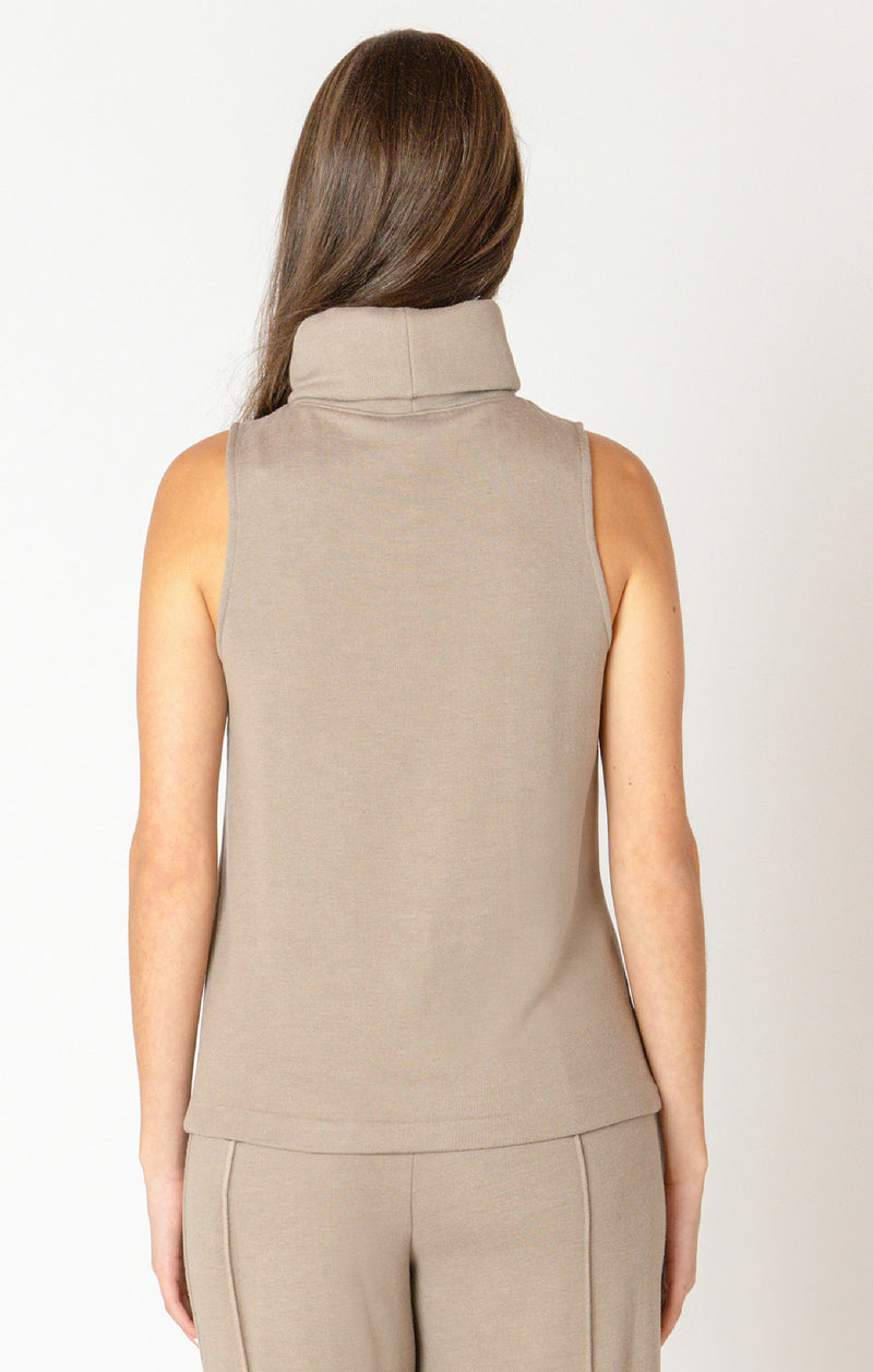 ROLLED NECK SEAMED TOP