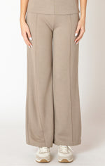 WIDE LEG SEAM DETAIL PANT