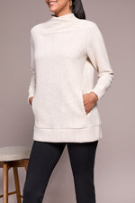 TUNIC WITH INVISIBLE POCKET